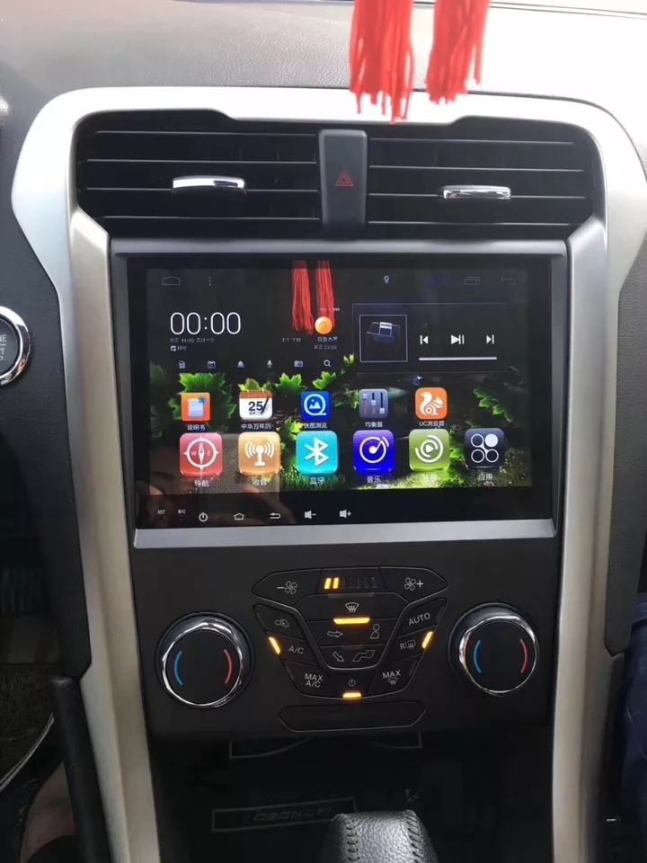 Functii si integrare multimedia pentru Ford Mondeo